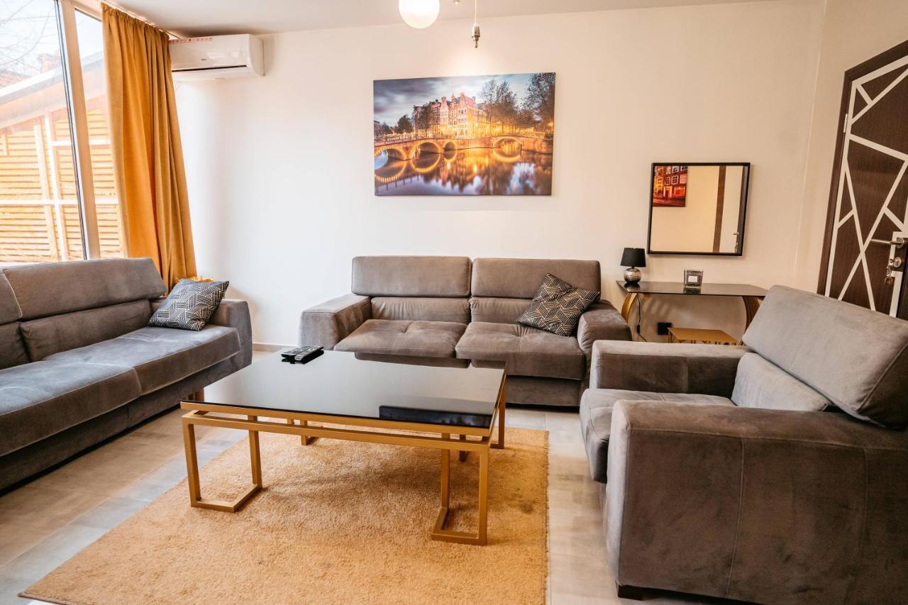Magico Rooms & Apartments Nisz Zewnętrze zdjęcie