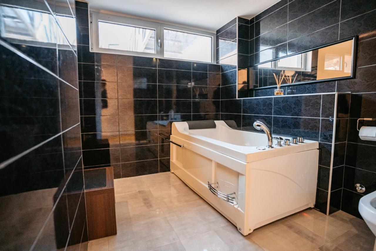 Magico Rooms & Apartments Nisz Zewnętrze zdjęcie